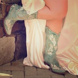 Custom Swarovski crystal Corral boots size 6